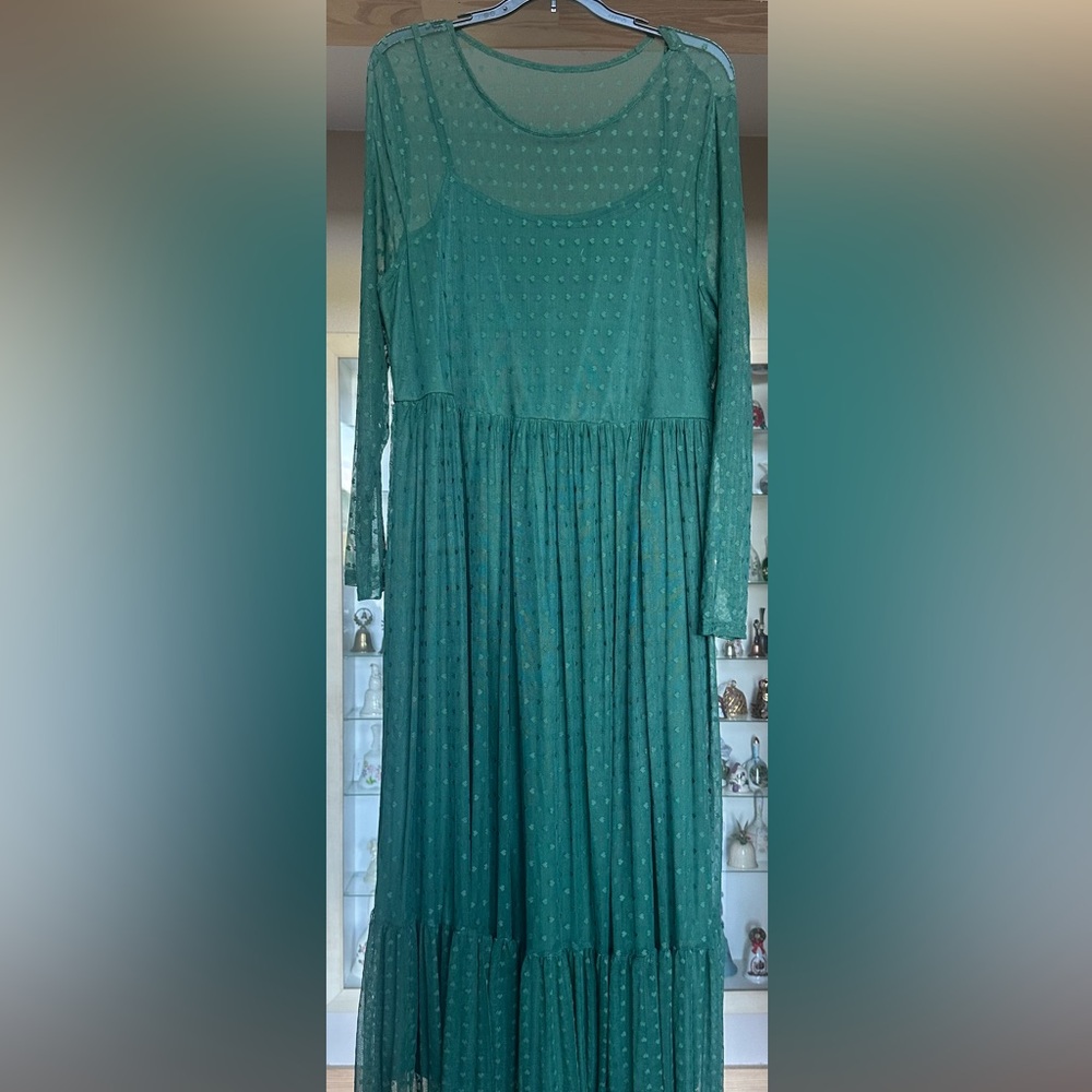 Elegant Green Long Sleeve Dress